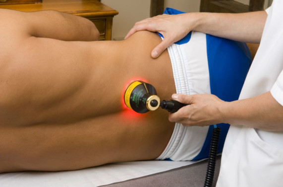 Что такое лазеротерапия и почему ее применяют при остеохондрозе